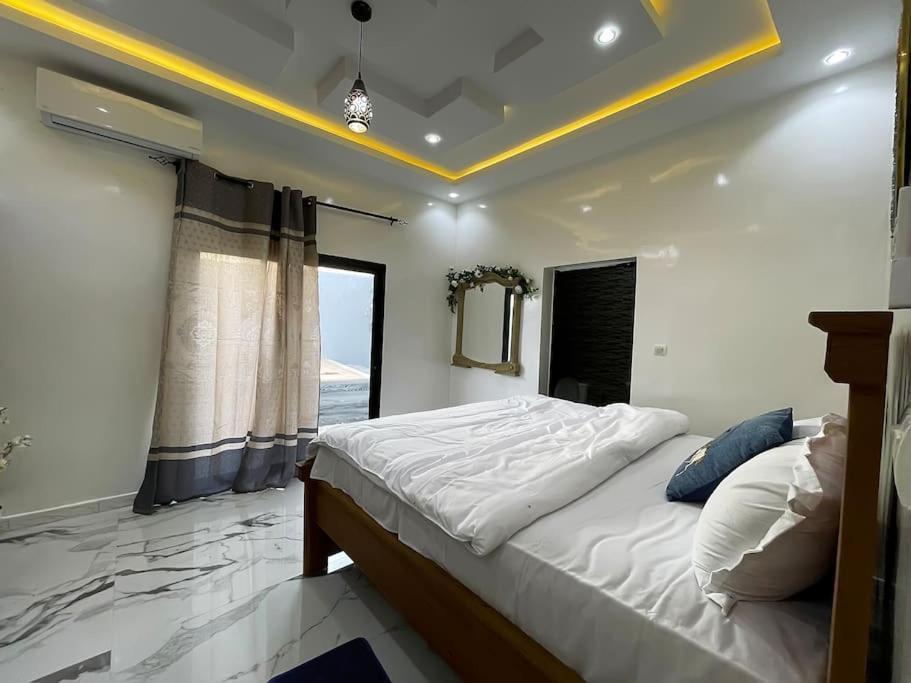 Villa Adja Nafy A Saly Gandigal 외부 사진