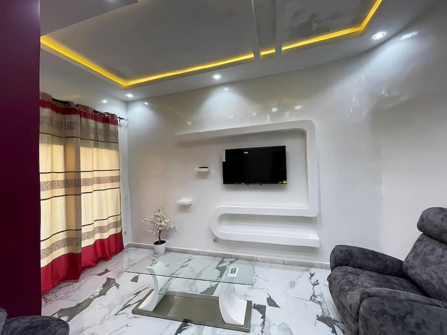 Villa Adja Nafy A Saly Gandigal 외부 사진